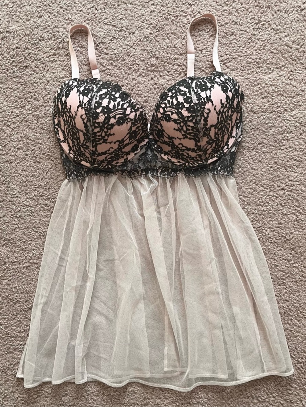 Victoria's Secret Sheer Padded Lace Babydoll Top Womens Size 36D Sexy Sleepwear